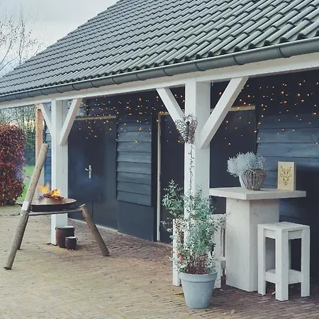 De Appelhoeve Bed & Breakfast *